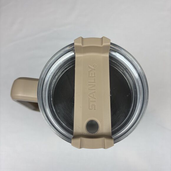Stanley 40 oz. The Quencher H2.0 FlowState Tan Tumbler With Straw - Picture 5 of 8